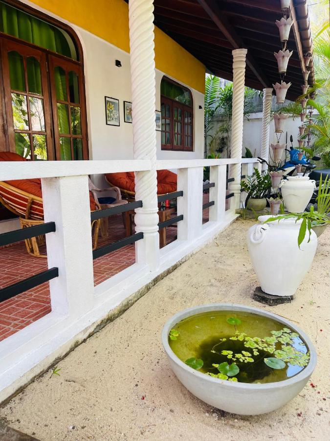 布加茵海景别墅旅馆 米瑞莎 外观 照片